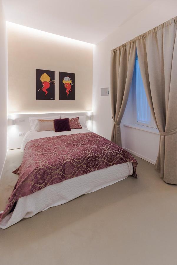 A Misura Duomo Rooms & Apartment - Ls Accommodations Neapel Exterior foto